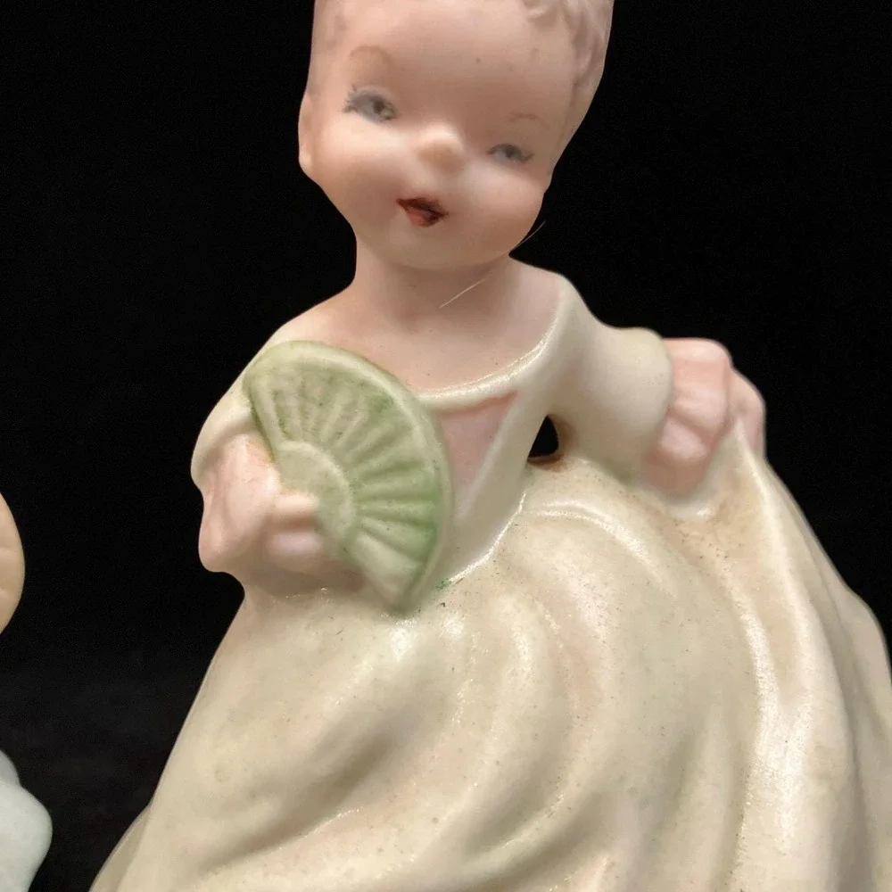 VTG 1960s Mallory Ceramic Figurine Set 2 Blue & Yellow Southern Belle Hand Fans